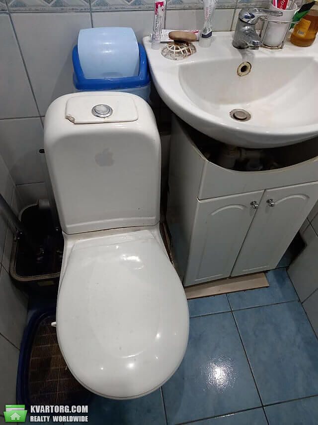 Sell 2-room apartment. Киев,  Строителей — photo 7