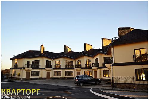 Sell 5-room apartment. Киев,  Лукьяновский пер. — photo 1