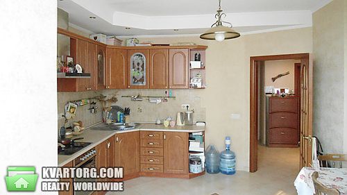 Sell 2-room apartment. Киев,  Амосова — photo 1