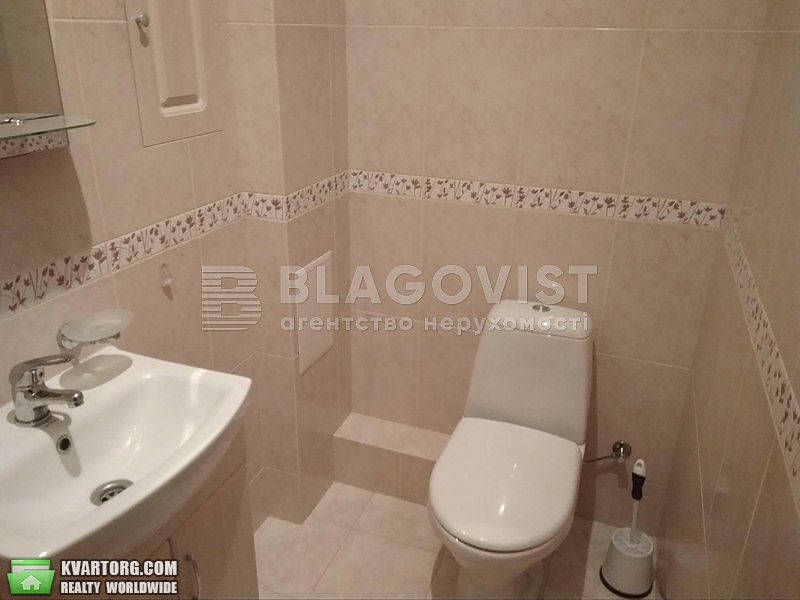 Rent out 3-room apartment. Киев, Николая Бажана — photo 8