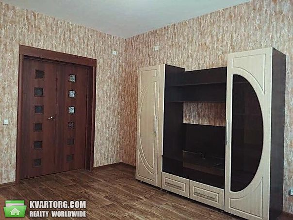 Rent out 2-room apartment. Киев, Героев Сталинграда — photo 6