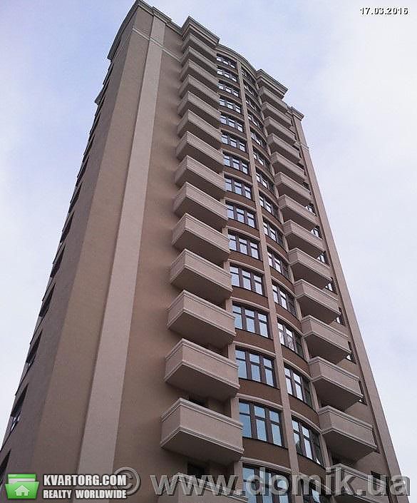 Sell 2-room apartment. Киев,  Артема — photo 1