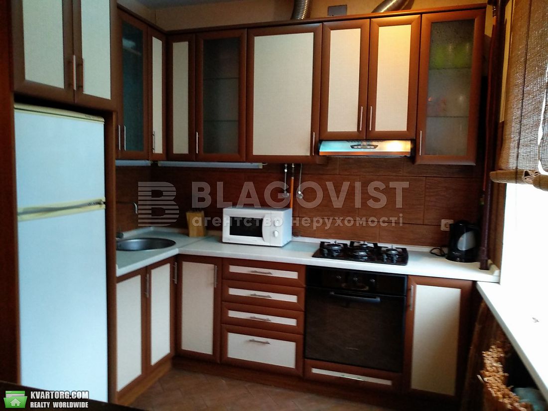 Sell 2-room apartment. Киев,  Щорса — photo 4