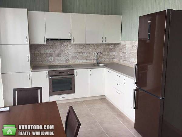 Rent out 2-room apartment. Киев, Деловая — photo 2