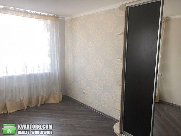 Rent out 3-room apartment. Киев,  Срибнокильская — photo 1