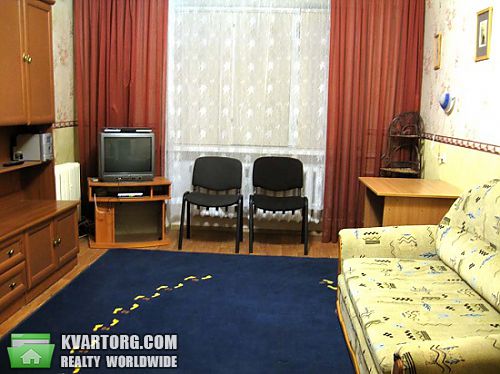 Rent out 3-room apartment. Одесса, Крымская — photo 1
