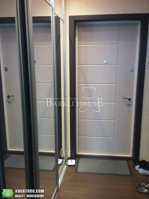 Rent out 1-room apartment. Киев,  Петрицкого — photo 10
