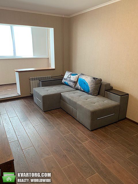 Rent out 1-room apartment. Киев,  Радунская — photo 3