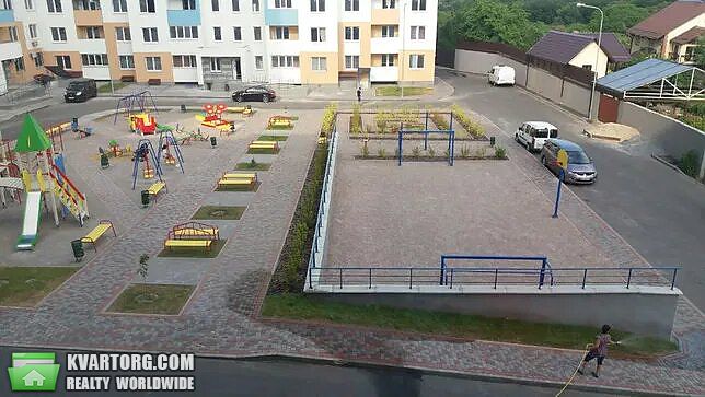 Rent out 2-room apartment. Киев, Данченко — photo 10