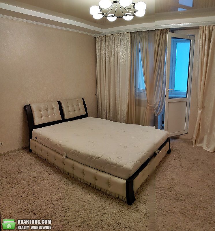 Rent out 2-room apartment. Киев,  Харьковское шоссе — photo 6