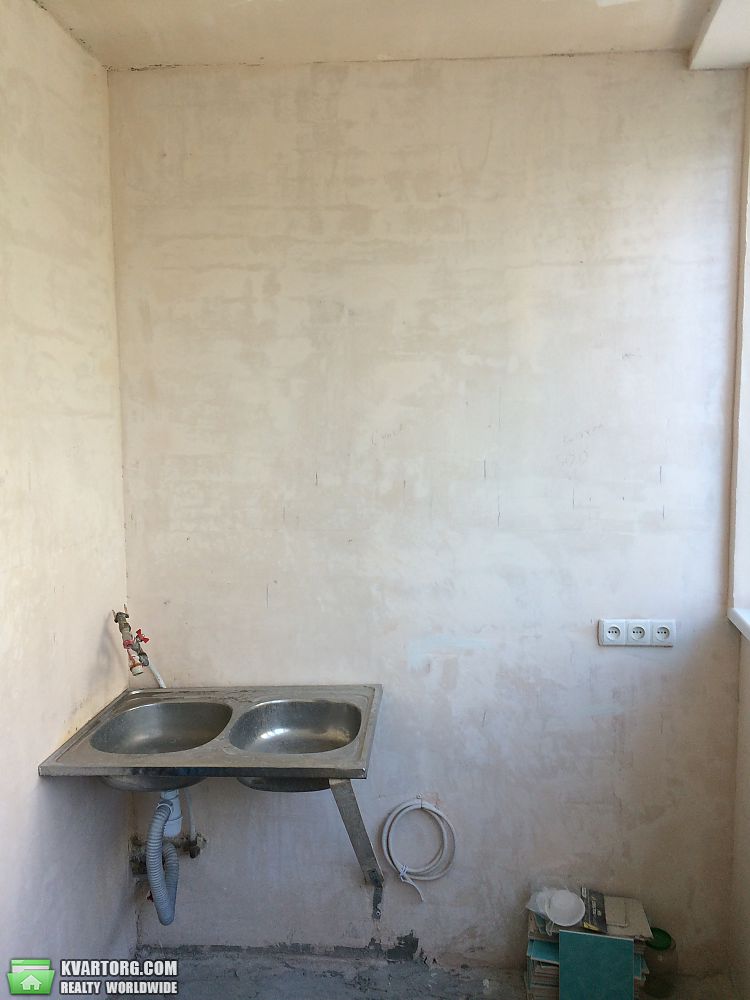 Sell 1-room apartment. Киев,  Харьковское шоссе — photo 2