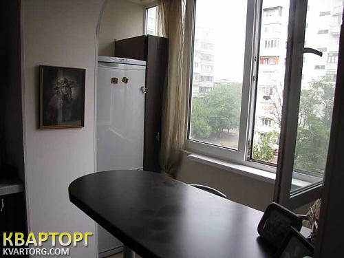 Rent out 2-room apartment. Одесса, Щорса — photo 2