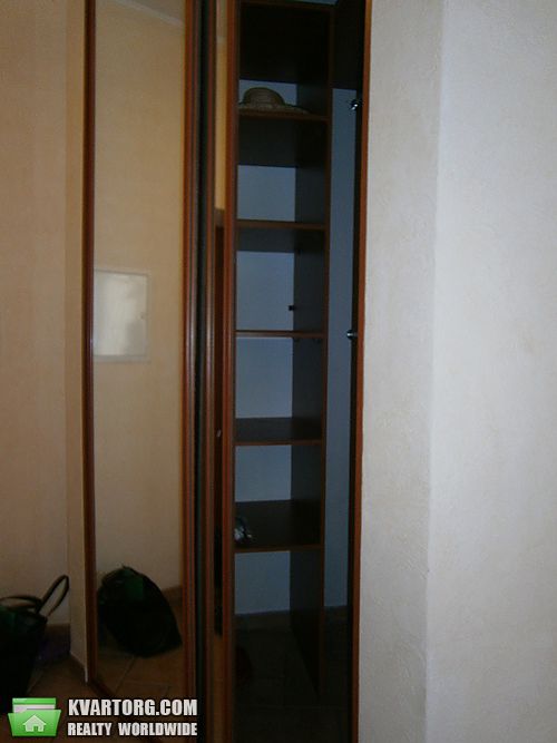 Rent out 1-room apartment. Киев, Героев Сталинграда пр — photo 8
