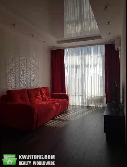 Rent out 1-room apartment. Киев, Регенераторная — photo 3