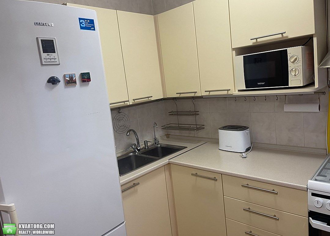 Rent out 1-room apartment. Киев, Бойчука — photo 2