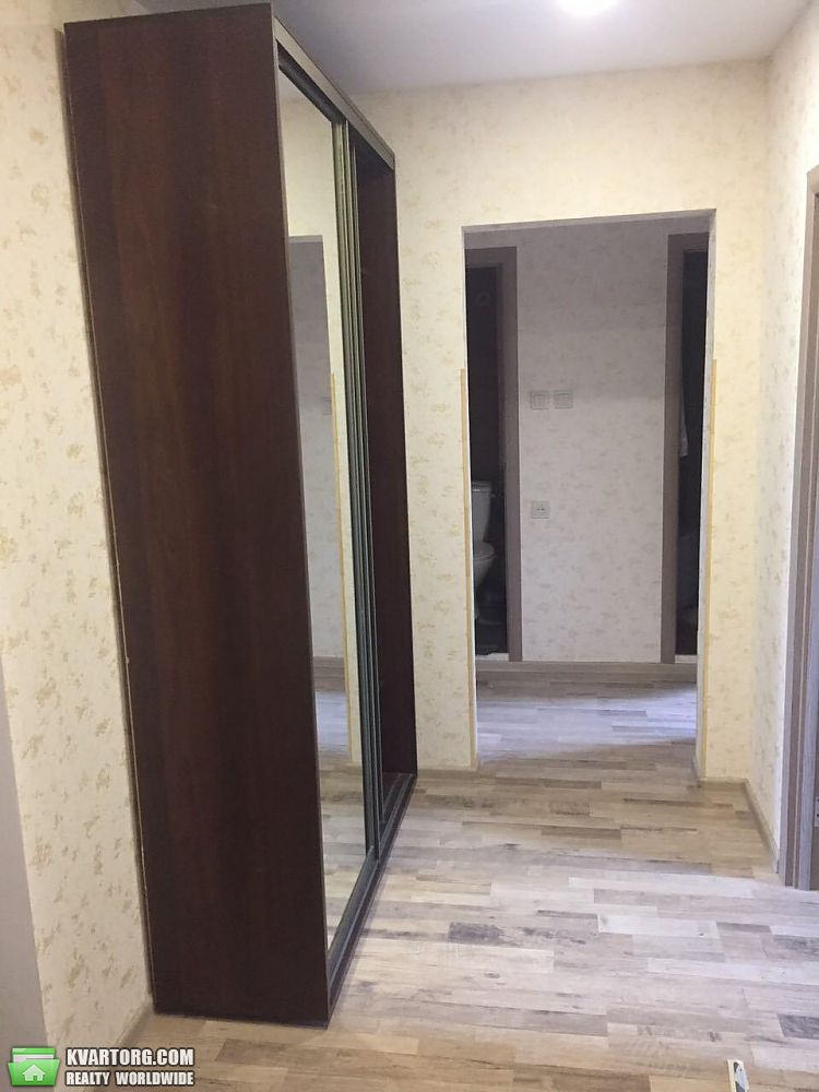 Rent out 2-room apartment. Киев,  Тростянецкая — photo 10