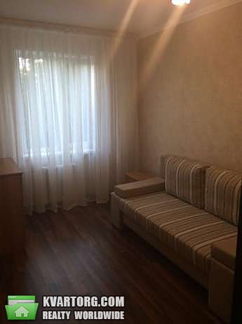 Rent out 2-room apartment. Киев,  Приречная — photo 2