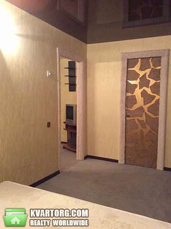 Rent out 2-room apartment. Днепропетровск, набережная ленина — photo 1