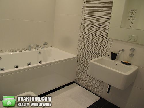 Sell 2-room apartment. Киев, Дегтяревская — photo 8