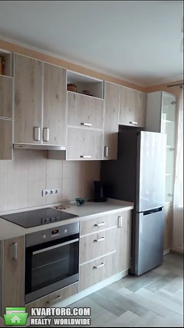 Rent out 2-room apartment. Киев, Софьи Русовой — photo 1