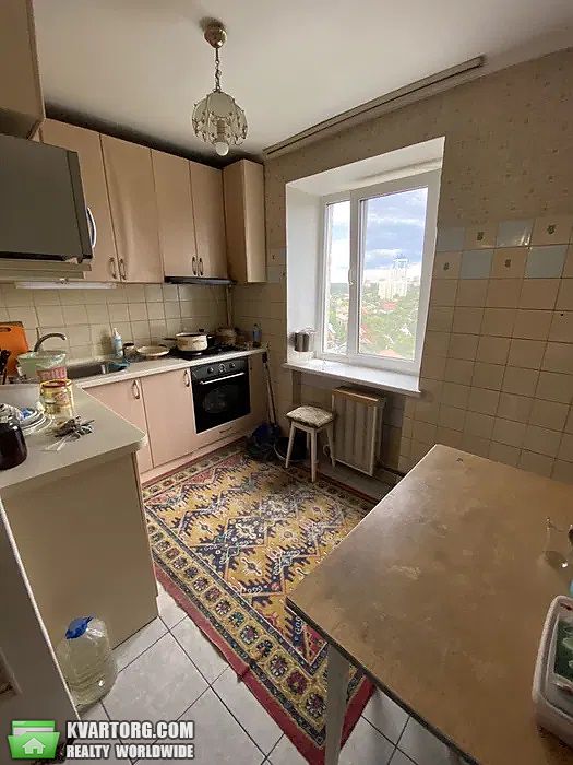 Sell 3-room apartment. Киев,  Зодчих — photo 2