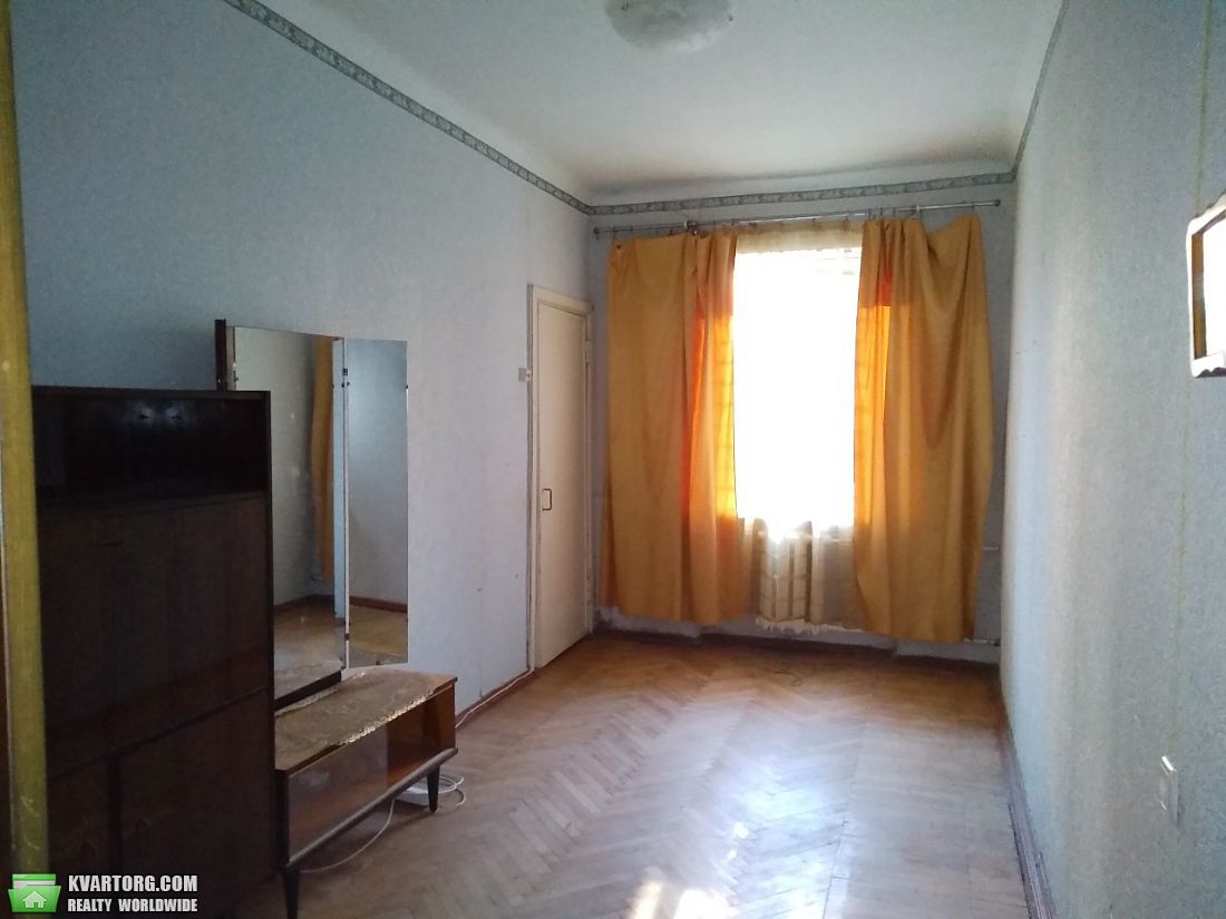 Rent out 2-room apartment. Киев, Искровская — photo 8