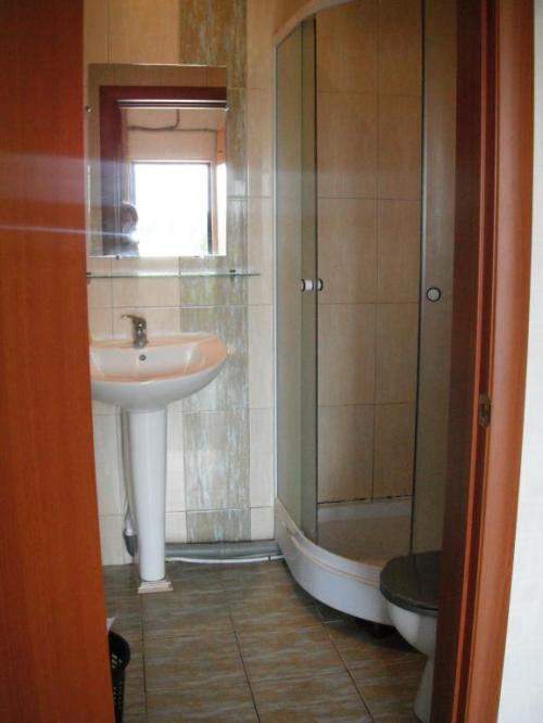 Rent out house. Киевская обл., Жовтнева — photo 3