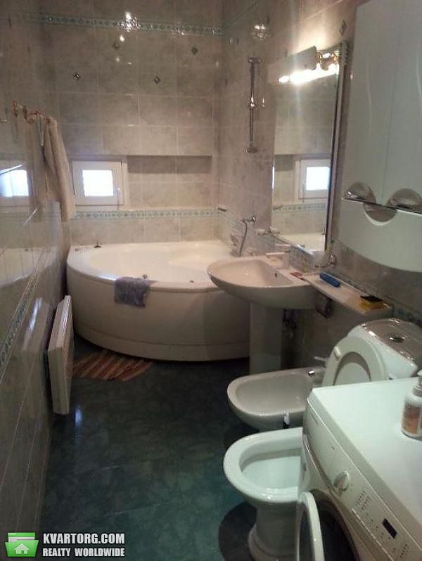Rent out 2-room apartment. Киев,  Костельная — photo 10