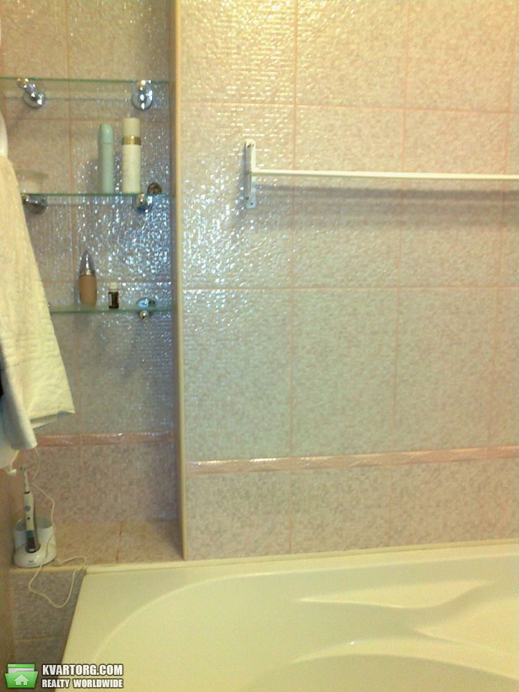 Sell 2-room apartment. Киев,  Княжий Затон — photo 4