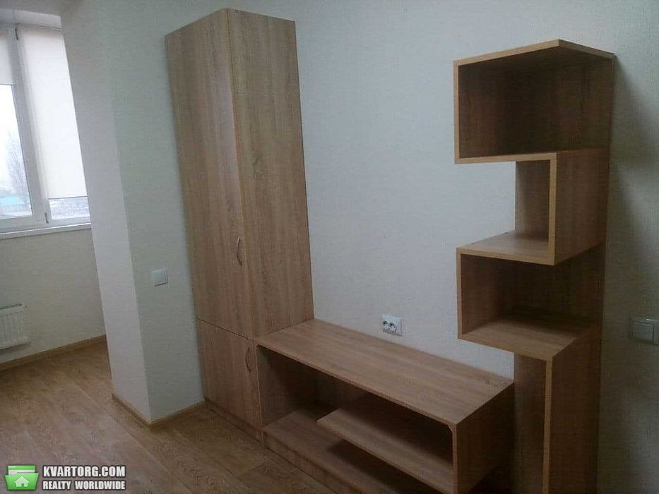 Rent out 2-room apartment. Киев, чубинського — photo 8