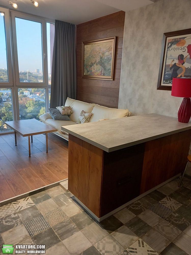 Sell 3-room apartment. Киев,  Ясиноватский пер — photo 2