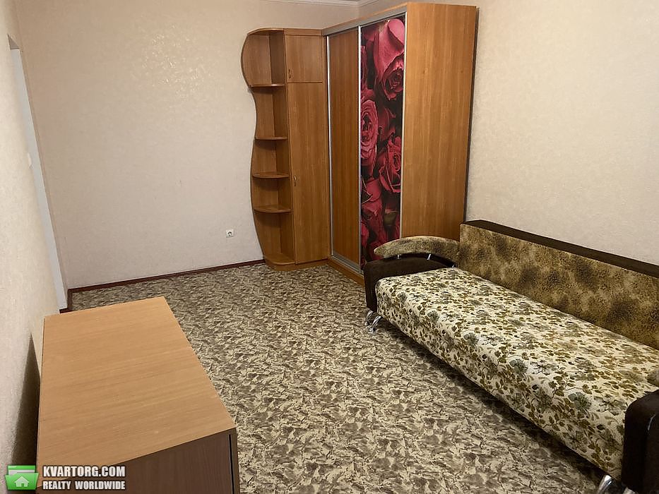 Sell 3-room apartment. Киев,  Симиренко — photo 4