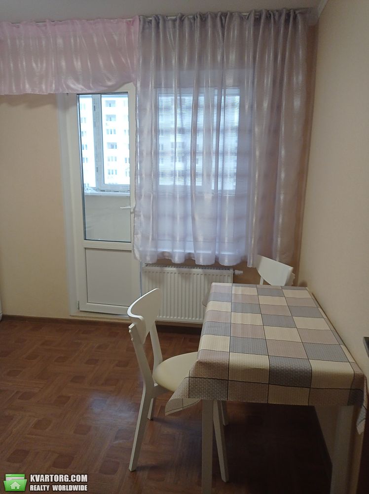 Rent out 1-room apartment. Киев, Балтийский переулок — photo 5