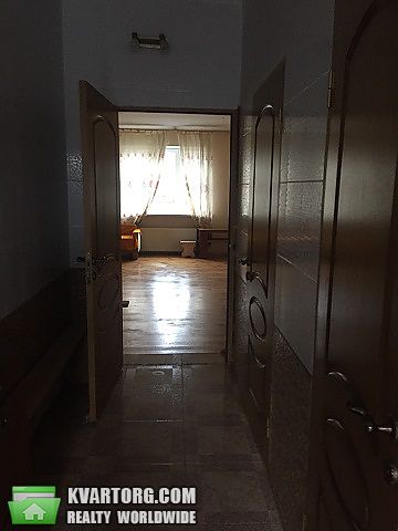 Rent out 1-room apartment. Киев, Жулянская — photo 2
