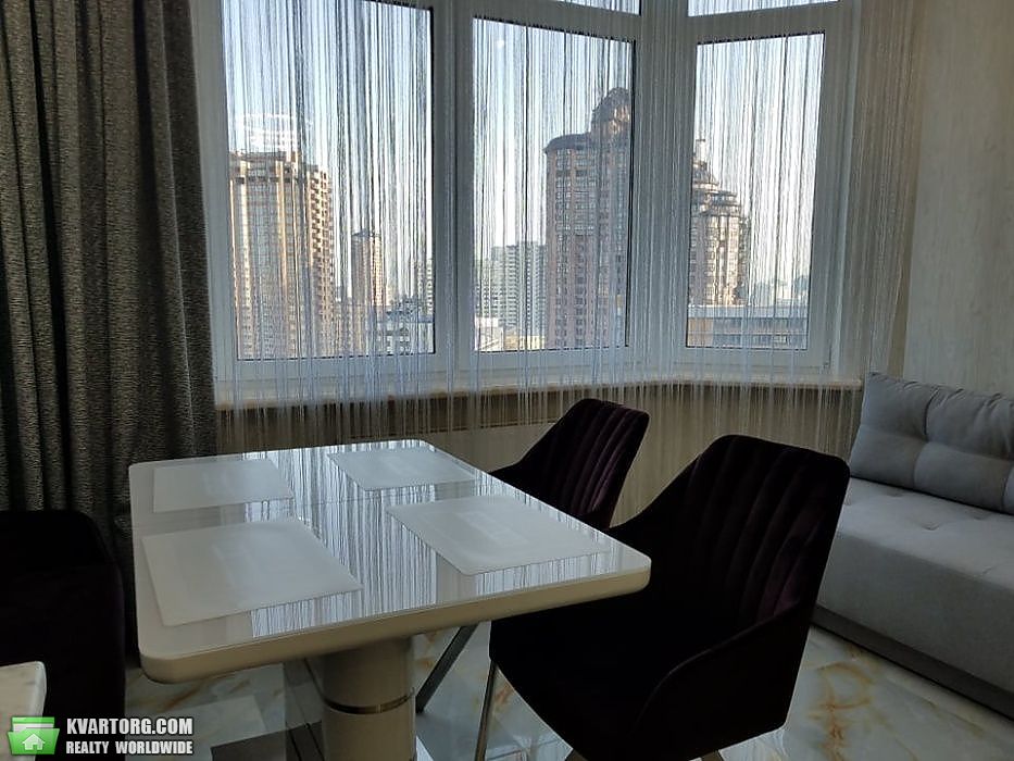 Rent out 3-room apartment. Киев, Коновальца — photo 2