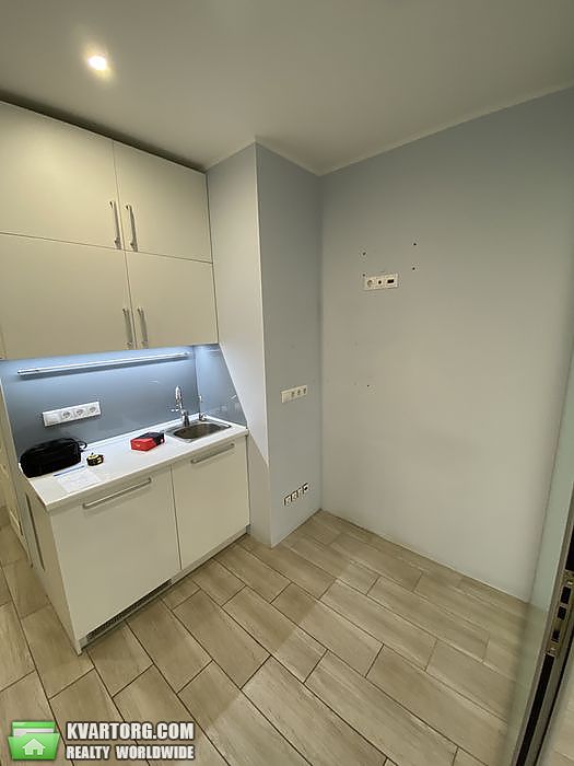 Sell 1-room apartment. Киев, пр. Соборности — photo 1