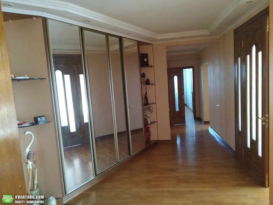 Sell 3-room apartment. Киев,  Минина — photo 3