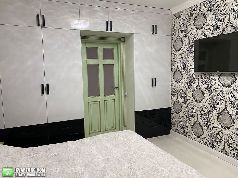 Sell 3-room apartment. Киев,  Метрологическая — photo 5
