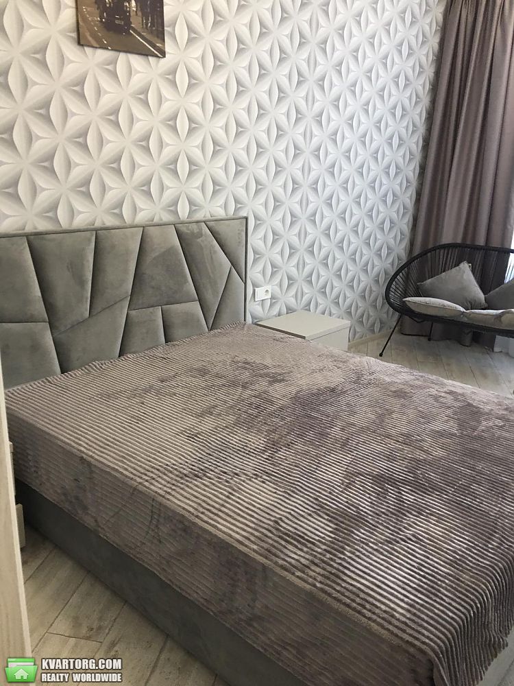 Sell 2-room apartment. Одесса, Каманина — photo 1