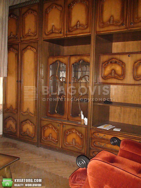 Sell 2-room apartment. Киев,  Владимирская — photo 2