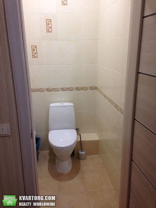 Rent out 1-room apartment. Киев,  Трутенко — photo 9