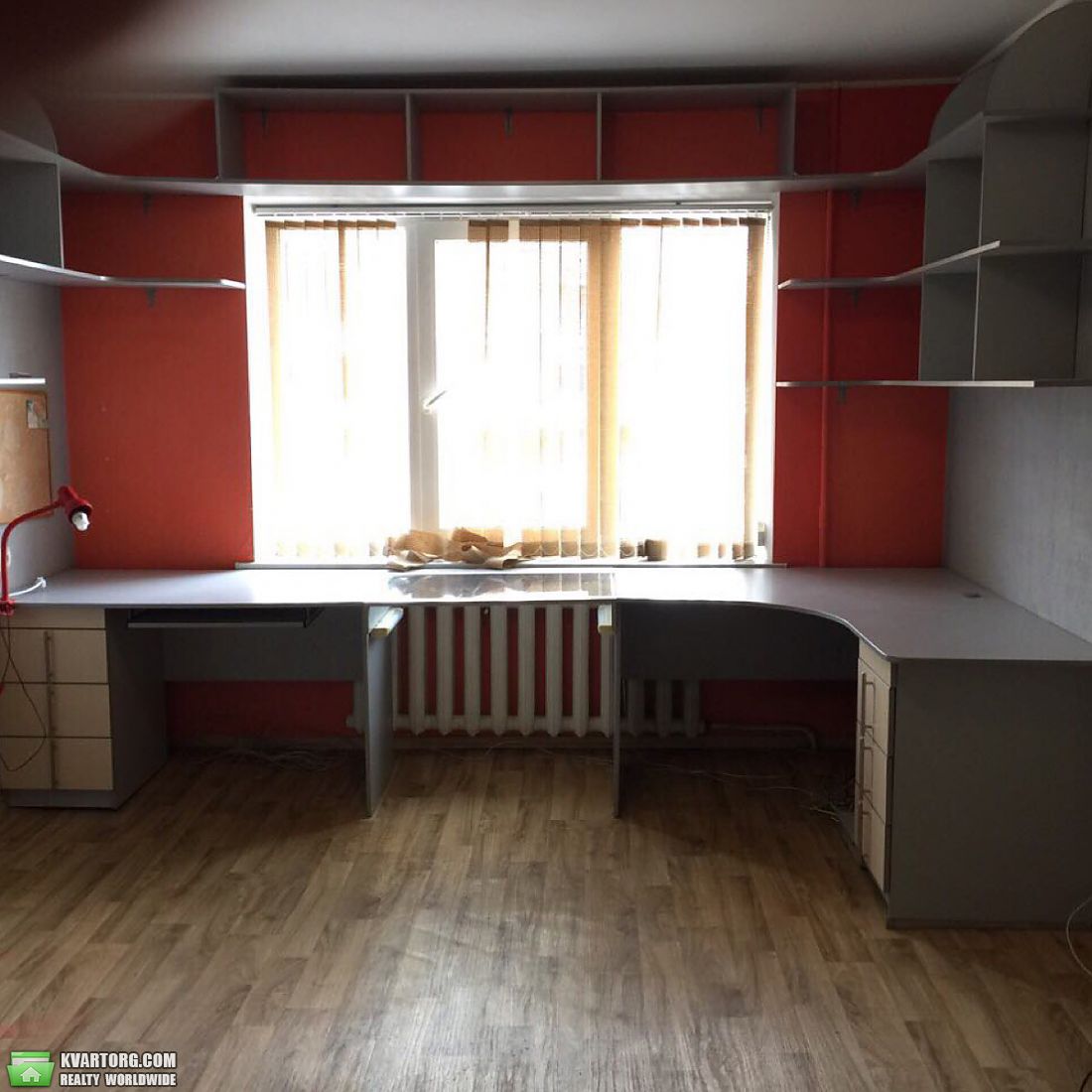 Sell 3-room apartment. Днепропетровск, Запорожское шоссе — photo 1