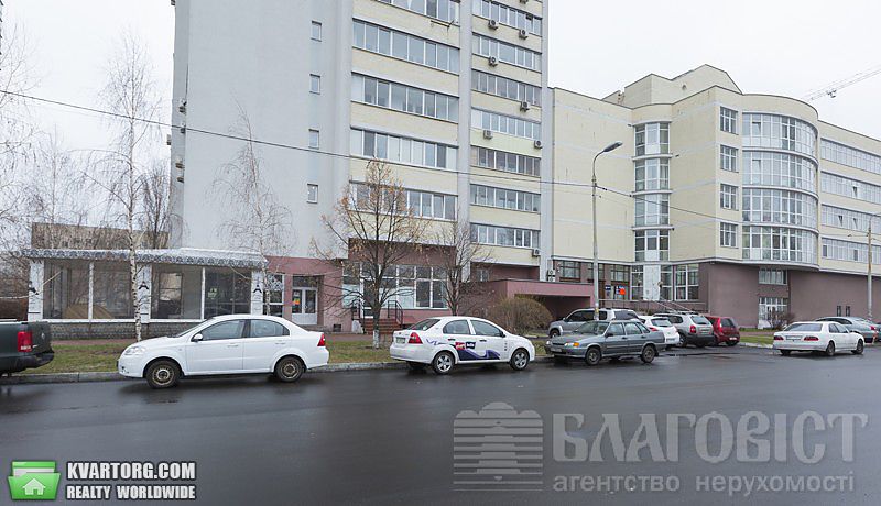 Sell 3-room apartment. Киев, Панельная — photo 3