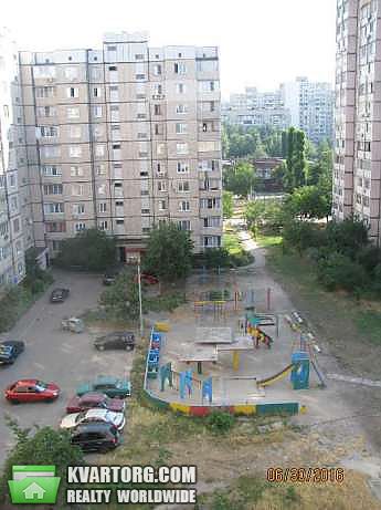 Sell 1-room apartment. Киев,  Тростянецкая — photo 1