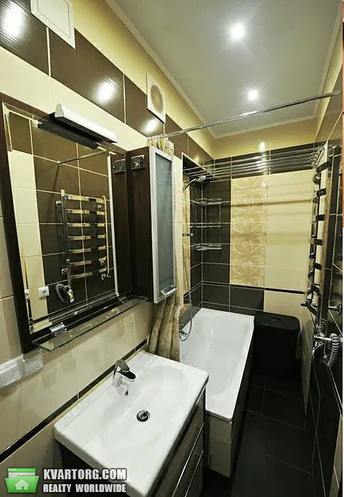 Rent out 2-room apartment. Львов, Чайковського — photo 5