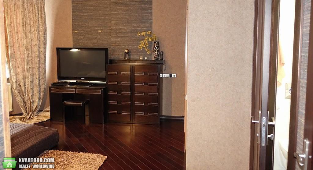 Rent out 2-room apartment. Киев, Коновальца — photo 8