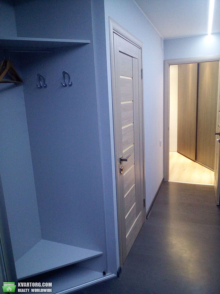 Rent out 2-room apartment. Киев,  Ольжича — photo 4