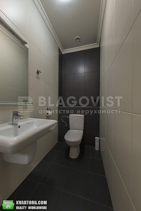 Rent out 4-room apartment. Киев,  Барбюса — photo 10