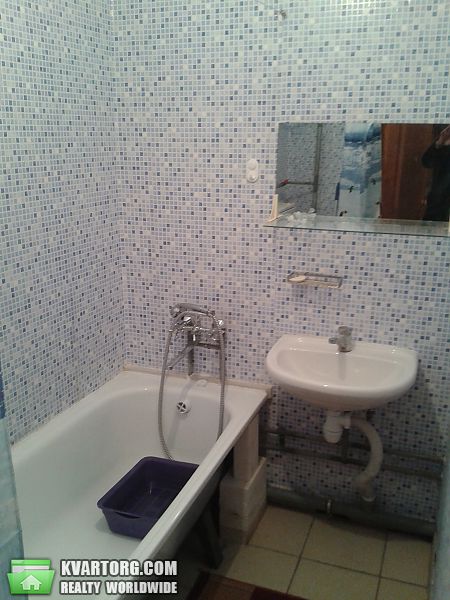Rent out 2-room apartment. Киев, Урловская — photo 9