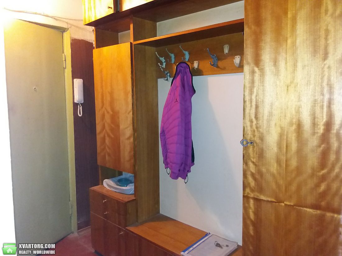 Rent out 2-room apartment. Киев, Перова — photo 1